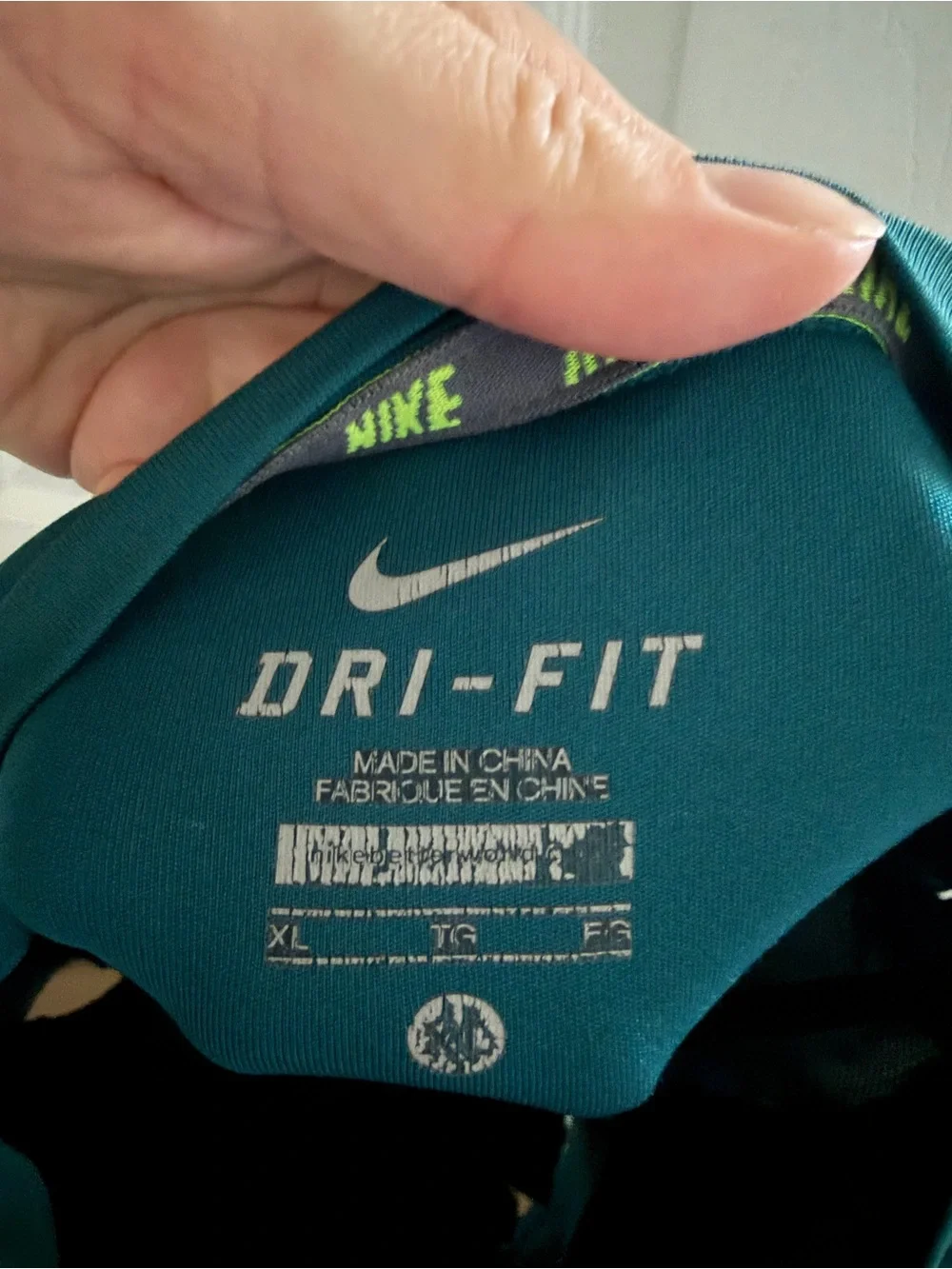 Boy's Nike Teal Blue Green Dri Fit Tee Shirt Size Extra Large